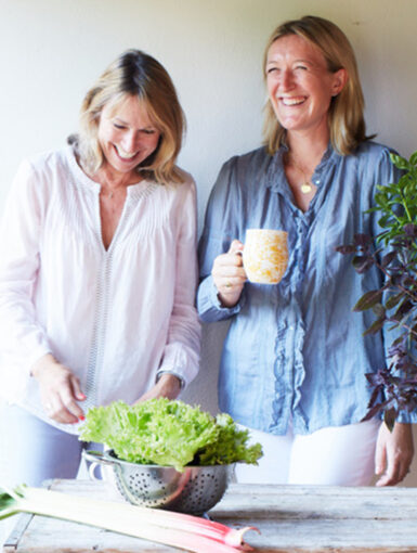 Ghillie James & Julia Parker